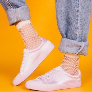 🔥 white fishnet socks